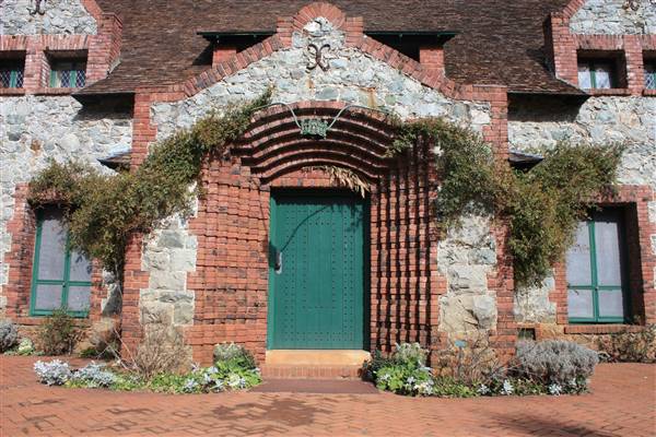 Empire Mine State Historic Park (SHP) (2/23/2013 - Credits: "Empire Cottage, Empire Mine" by Ray Bouknight (CC BY 2.0)[https://creativecommons.org/licenses/by/2.0/legalcode]https://www.flickr.com/photos/raybouk/)