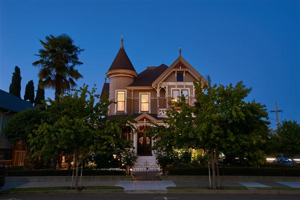 Ackerman Heritage House / Ackerman Family Vineyards (7/2/2017)