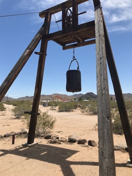 Goffs Schoolhouse (8/8/2018 - Credits: Laura Misajet, Mojave Desert Heritage & Cultural Association)