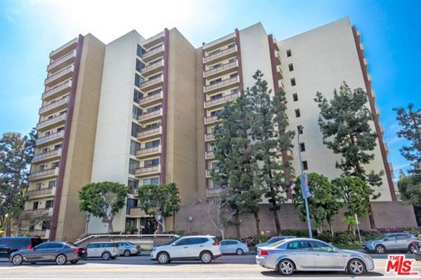 Westbury Terrace (10/31/2016 - Credits: TopLACondos.com   Zillow.com   Google maps)
