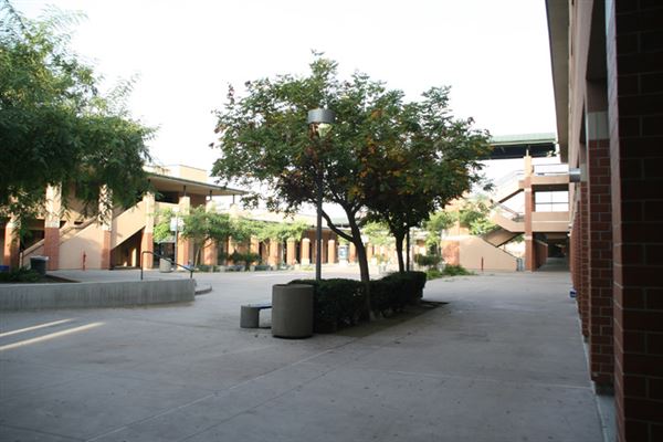 Burbank High School - BUSD (6/1/2019 - Credits: LocoScout)