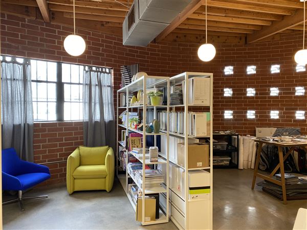 Studio Blitz - Contemporary Office Space (3/24/2020 - Credits: Riz Walker)