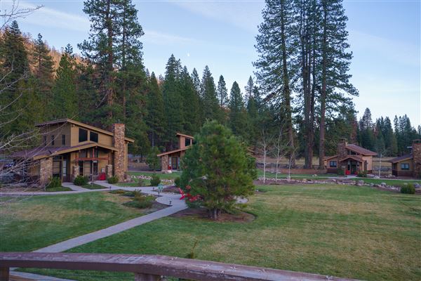 Highlands Ranch Resort (3/1/2022 - Credits: Film Tehama)