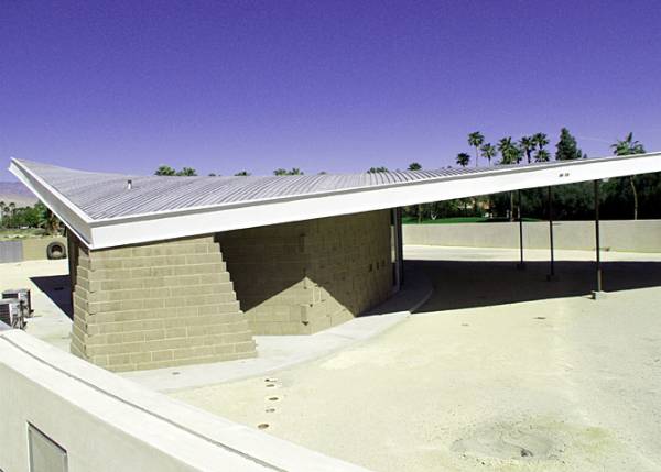 Palm Springs Visitor Center fka Tramway Gas Station (12/31/2003)