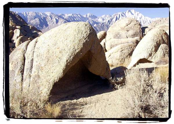 Alabama Hills - Bureau of Land Management / BLM - Bishop Field Office (12/31/2003)