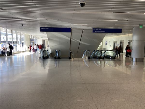 Los Angeles International Airport (LAX) - T3 Ticketing Escalators (1/9/2024 - Credits: Michael S. Hoffner)