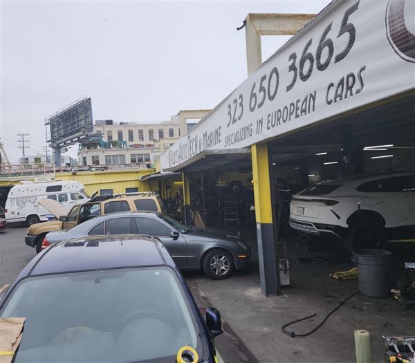 Auto Repair shop in the heart of Hollywood (5/30/2024 - Credits: Jordan zell)