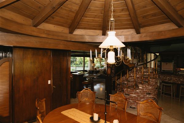 Clinker Brick Estate (6/1/2024 - Credits: Bruce Photography)