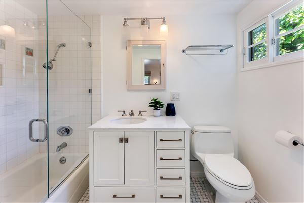 Experience Timeless Elegance: Fully Furnished Home in Beverly Hills Post Office (6/10/2024 - Credits: Michael Barian)