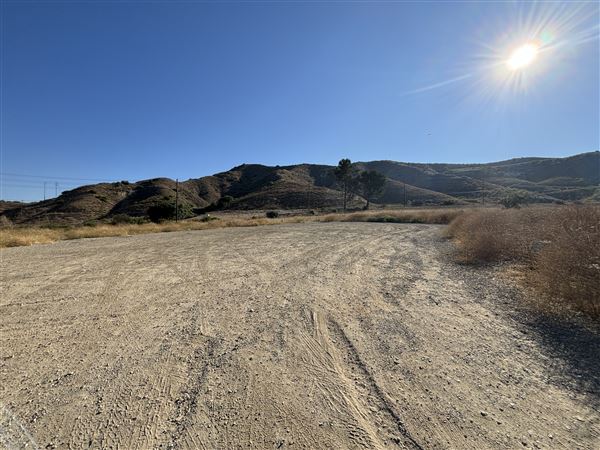 Malibu Creek State Park (SP) - Reagan Ranch Parking (7/31/2024 - Credits: Brandy Davis)