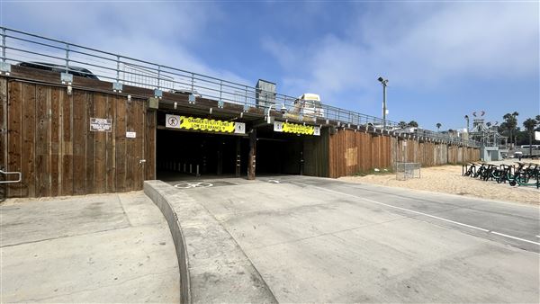 Santa Monica State Beach (SB) / Pacific Park Santa Monica Pier (10/2/2024 - Credits: Brandy Davis)