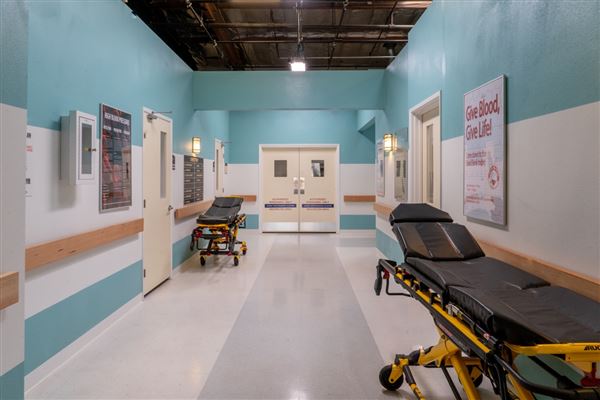 SirReel Studios Standing Sets - Hospital (10/15/2024)