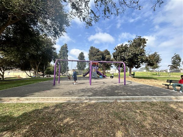 Edward Vincent Park - Playgrounds (10/17/2024 - Credits: Brandy Davis)