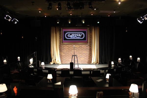 Flappers Comedy Club and Restaurant (Burbank) (10/28/2024 - Credits: Flappers Comedy Club)