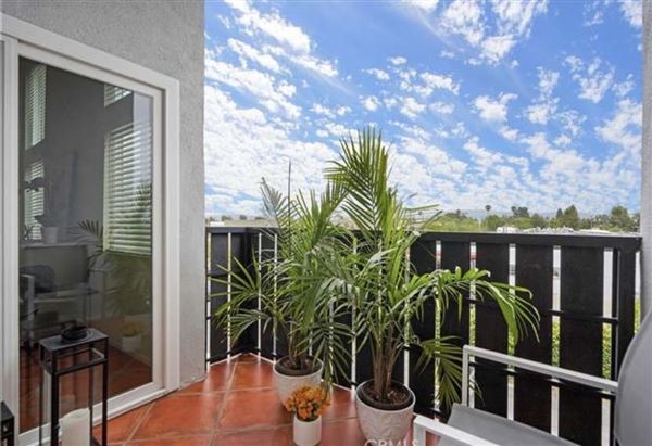 California Place Condo (1/15/2025 7:51:47 PM - Credits: submitted by:)