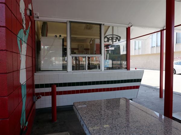 1960s Modern Restaurant Drive Thru (7/23/2024 - Credits: Dave Mortell)