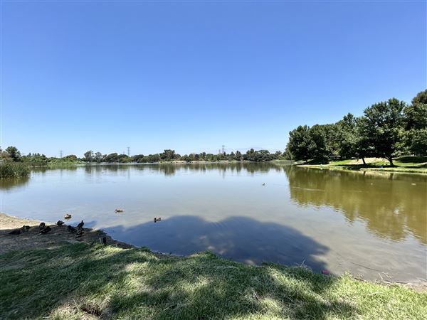 Whittier Narrows Recreation Area / LA County Parks - US Army Corps of Engineers - Legg Lake (6/17/2025 - Credits: Brandy Davis)