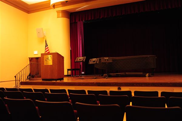Mount Saint Mary's College, Chalon Campus (1/22/2013 - Credits: Leo Fialho)