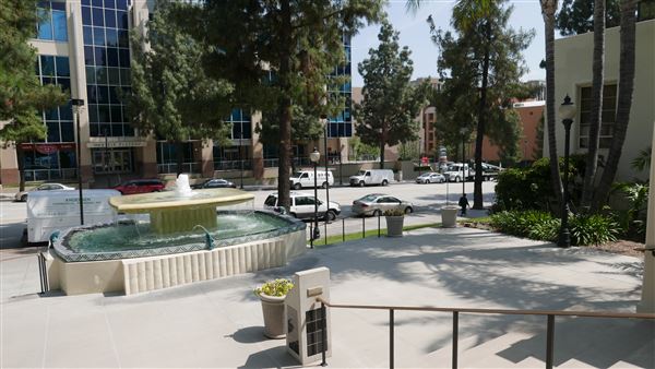 Burbank City Hall (5/4/2016 - Credits: Leo Fialho)