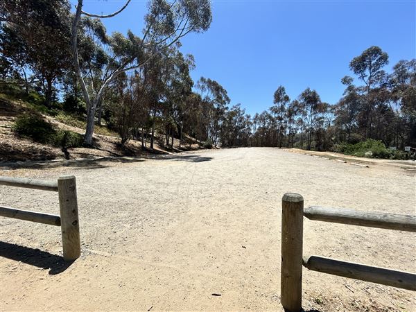 Mark Ridley Thomas Bridge located Kenneth Hahn State Recreational Area (SRA) - Path leading to bridge (6/16/2025 - Credits: Brandy Davis)