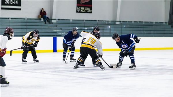 LA Kings Ice Burbank (Pickwick) (10/21/2025 - Credits: submitted by: Ben Blandford)