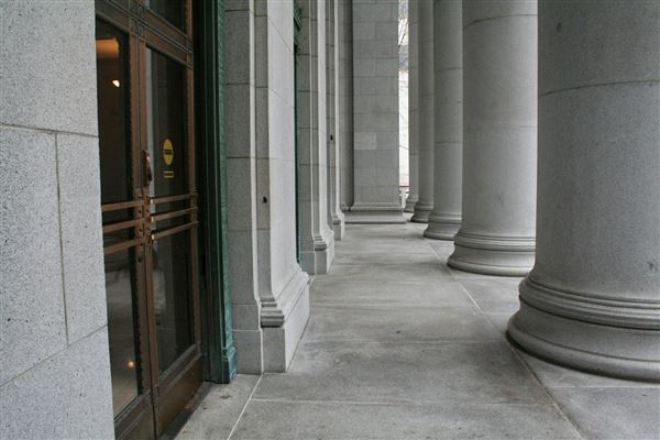 Financial District, San Francisco - Bently Reserve on Battery (10/29/2025 - Credits: San Francisco City & County Film Commission)