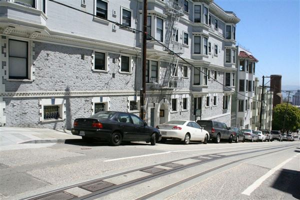 Financial District, San Francisco - Washington St. at Taylor (10/29/2025 - Credits: San Francisco City & County Film Commission)