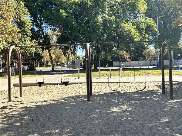 Winnetka Park and Recreation Center (11/10/2025 - Credits: Brandy Davis)