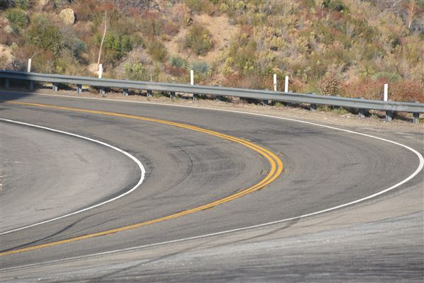 Angeles Crest Highway - SR2 - Between MM 37.21 & Red Box Picnic Area (11/16/2016 - Credits: Leo Fialho)