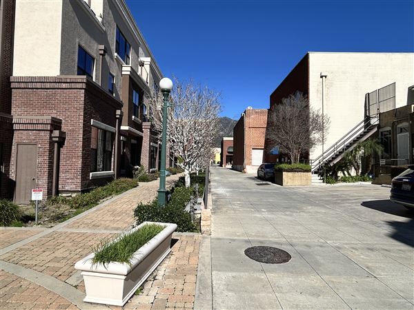 Old Town Monrovia (1/8/2026 - Credits: Brandy Davis)