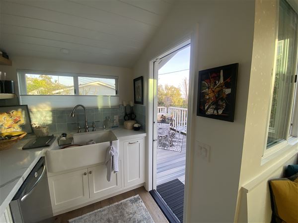 Chic Laguna Cottage (3/15/2026 - Credits: Susan Willig)