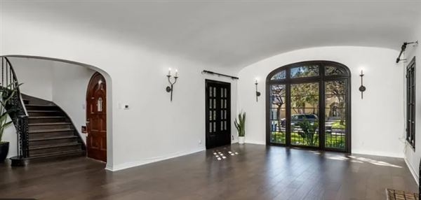 Spanish Revival Estate (4/2/2022 - Credits: Garfield Smith)