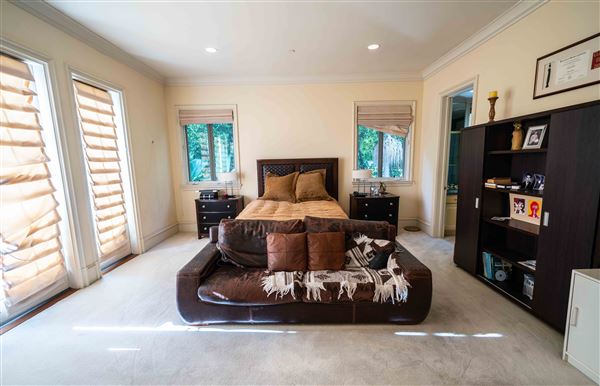 Cinematic LA Estate W/Gardens, Pool & Grand Stairs (4/5/2025 - Credits: Elegant Textiles, Inc.)