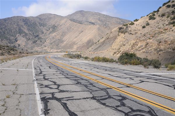 Golden State Highway, Castaic (3/13/2012 - Credits: Leo Fialho)