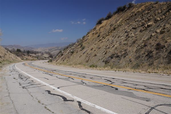 Golden State Highway, Castaic (3/13/2012 - Credits: Leo Fialho)